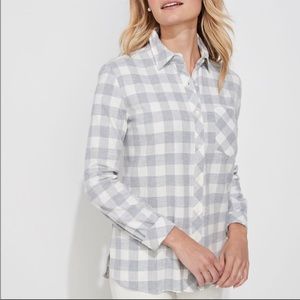 NWT Vineyard Vines plaid Womens Button up size 4